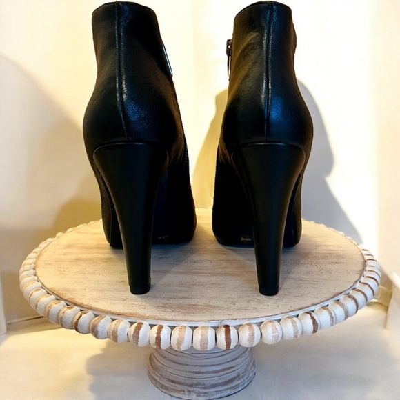 Jessica Simpson Black Leather Ankle Boots MINAS SIZE 10 SEXY & NWOB - Picture 4 of 9